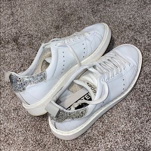 Golden Goose Deluxe Brand starter sneaker